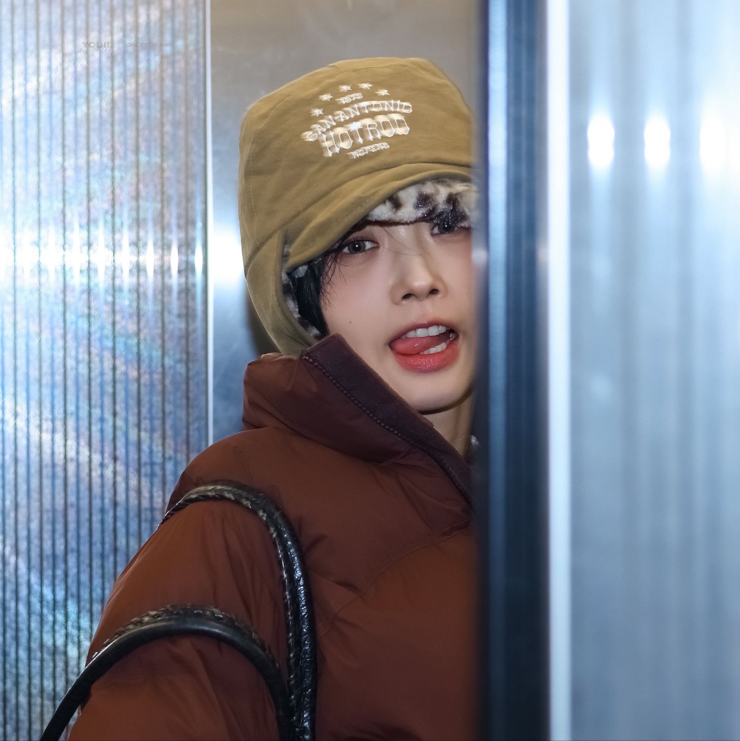 A moment captured by a fan of Aiki