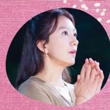 Behind-the-scenes cut of Kim Heeae