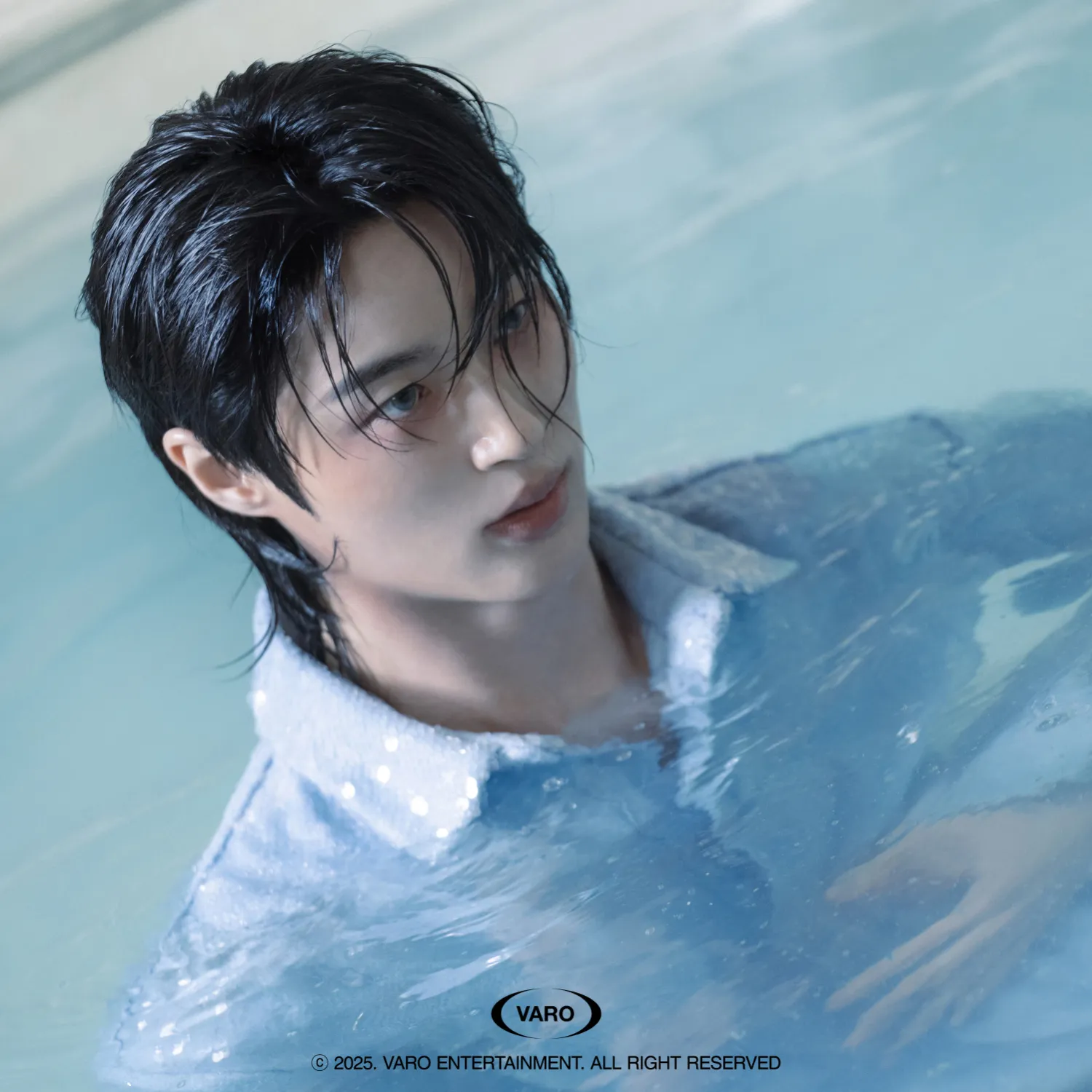 Recent activity shot of Byeon Wooseok