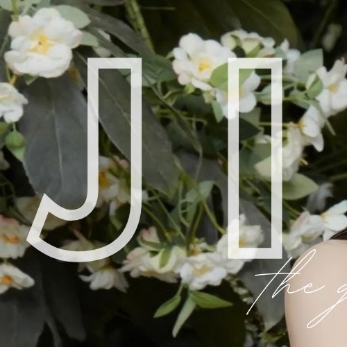 Foto terbaru dari IU