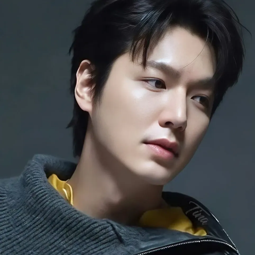Latest photo of Lee Minho