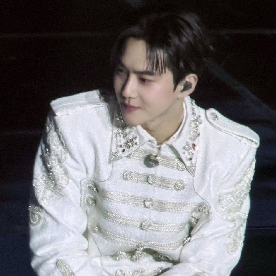 粉絲拍下的Suho瞬間