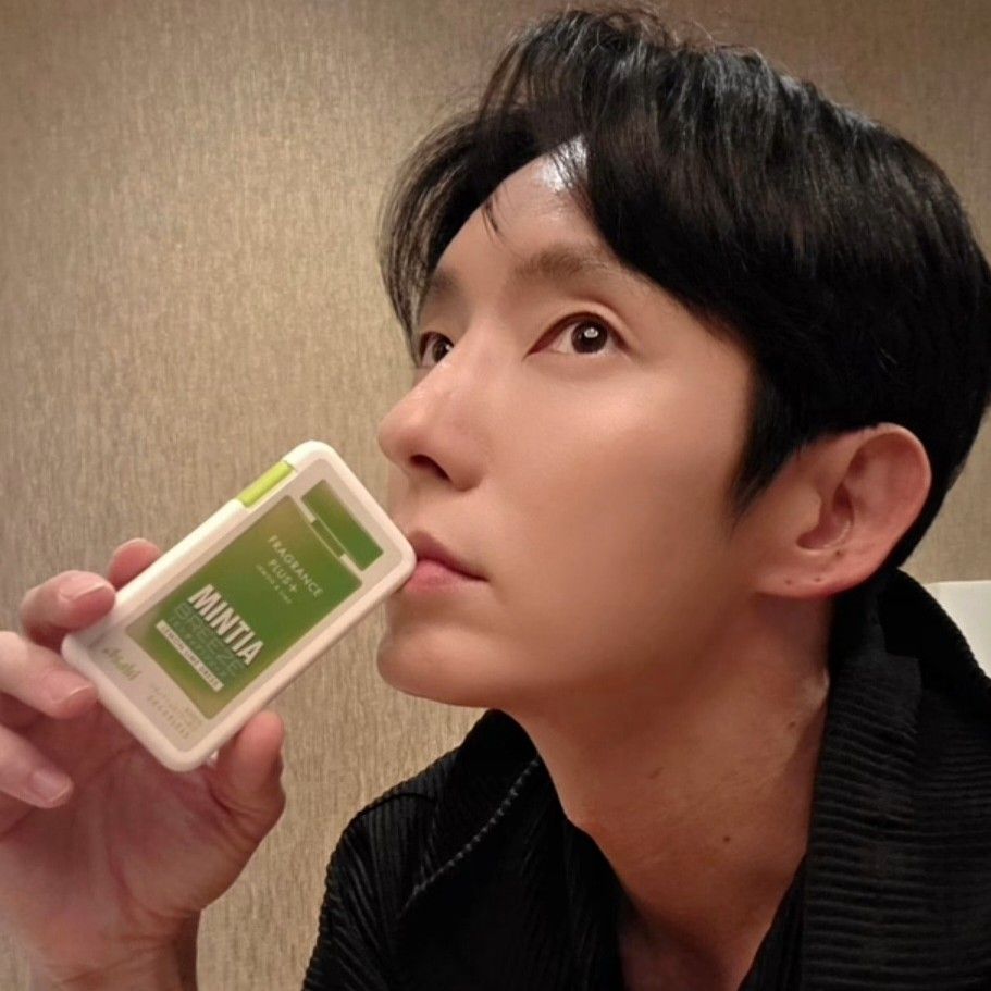 A moment captured by a fan of Lee Joongi