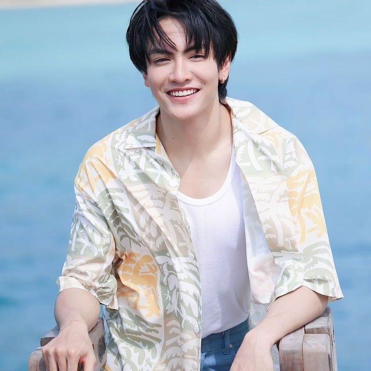 A moment captured by a fan of Joong Archen Aydin