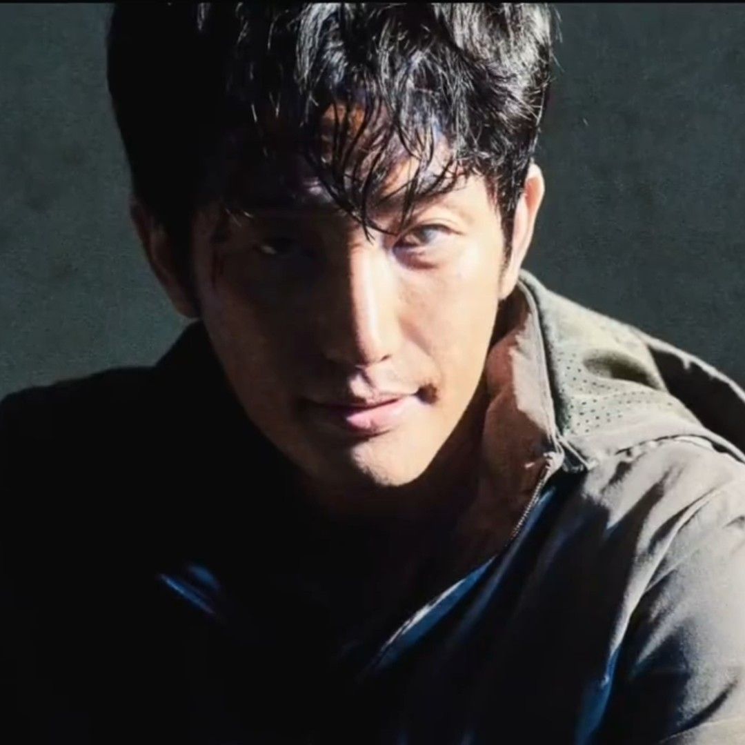 Recent activity shot of Park Sihoo