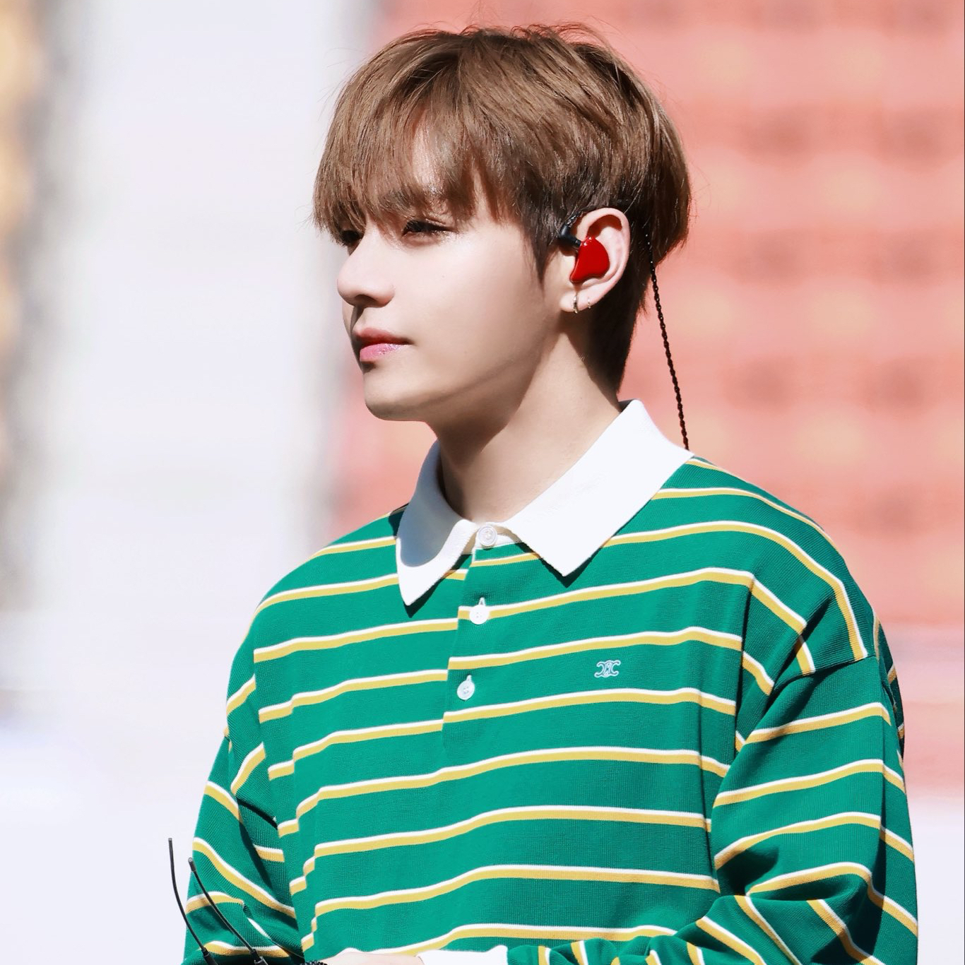 Recent activity shot of Kim Taehyung (V)