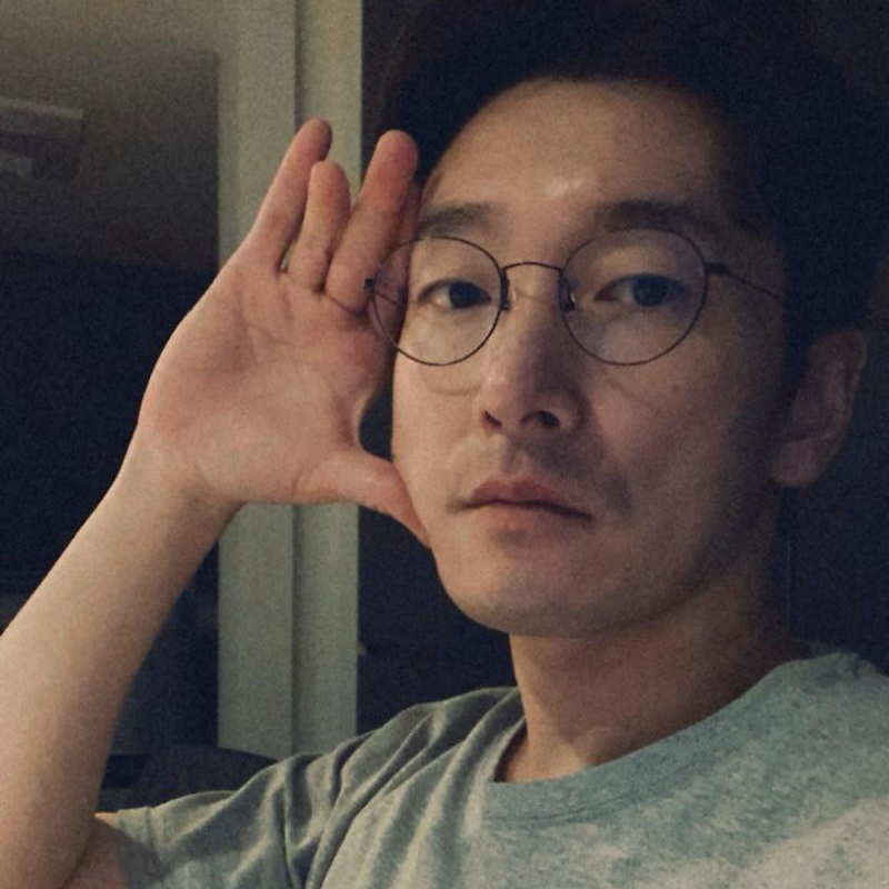 Recent activity shot of Cho Seungwoo 