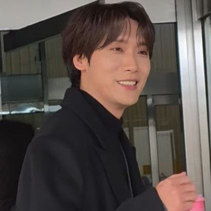 Foto terbaru dari Choi Woojin