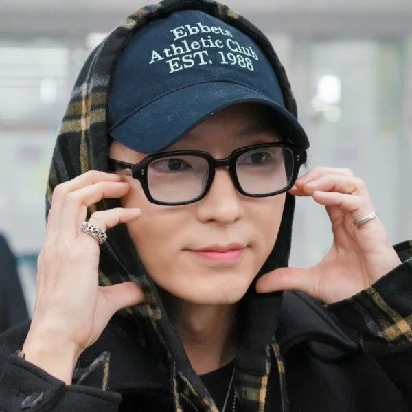 Latest photo of Lee Joongi