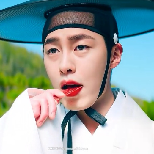 Latest photo of Lee Jaewook