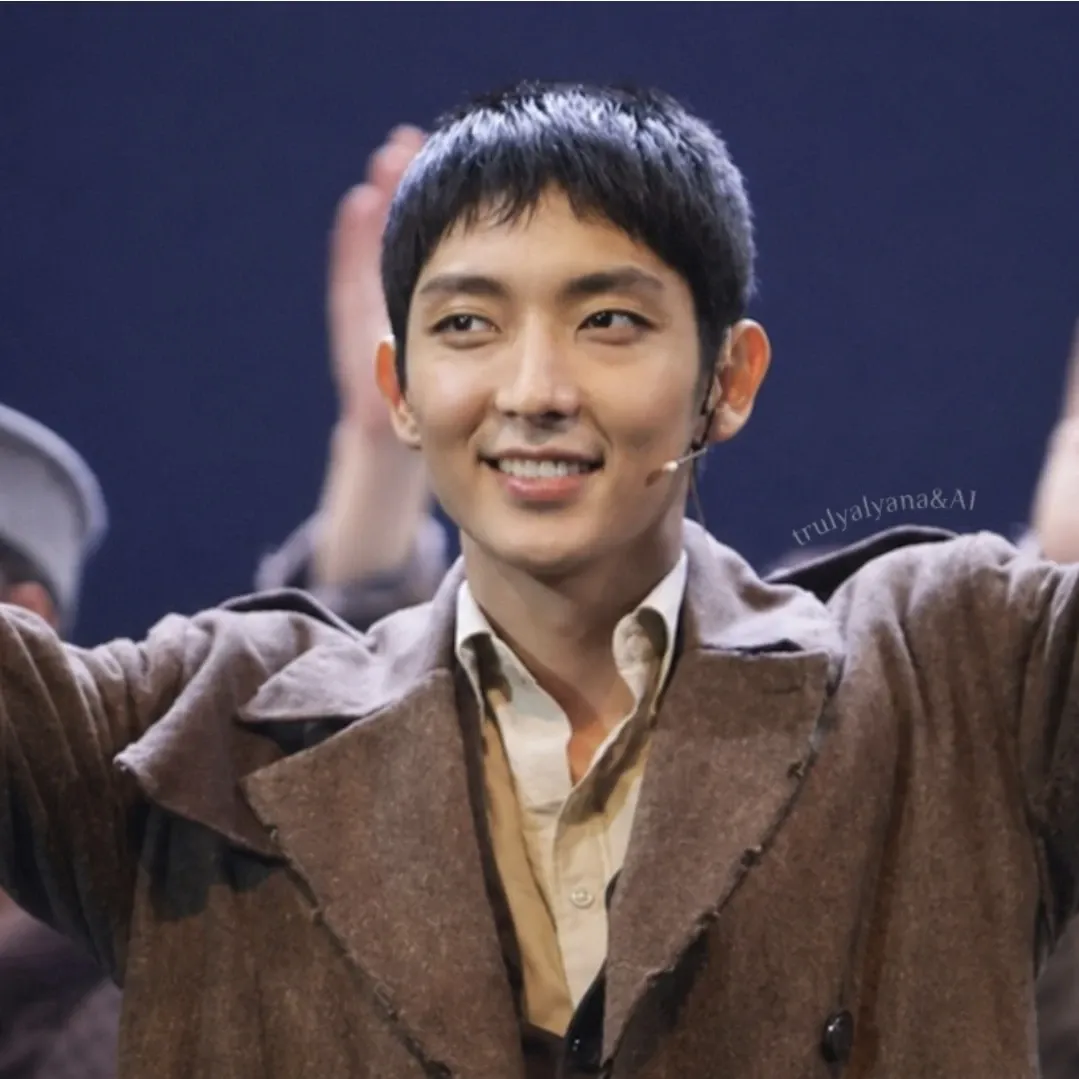 Latest photo of Lee Joongi