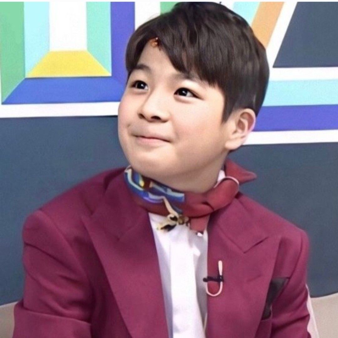 A moment captured by a fan of Jeong Dongwon