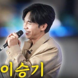 粉丝拍下的李升基瞬间