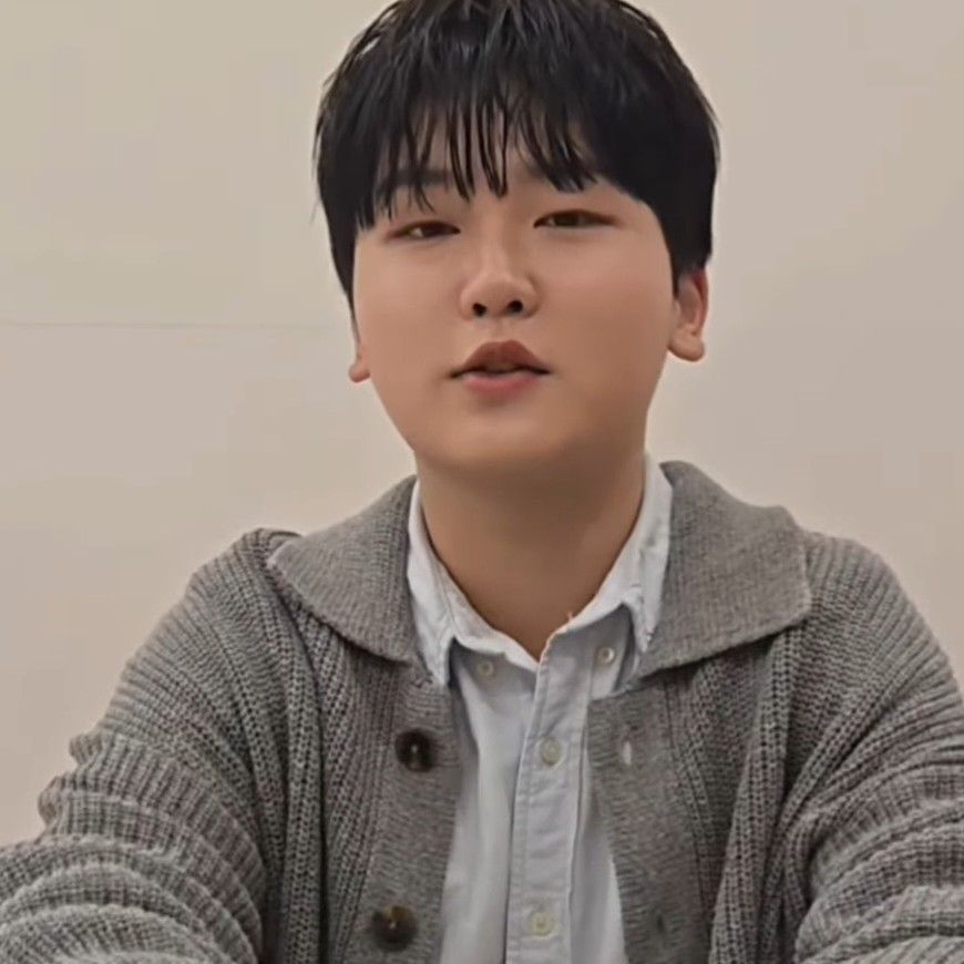 Behind-the-scenes cut of Park Sungon