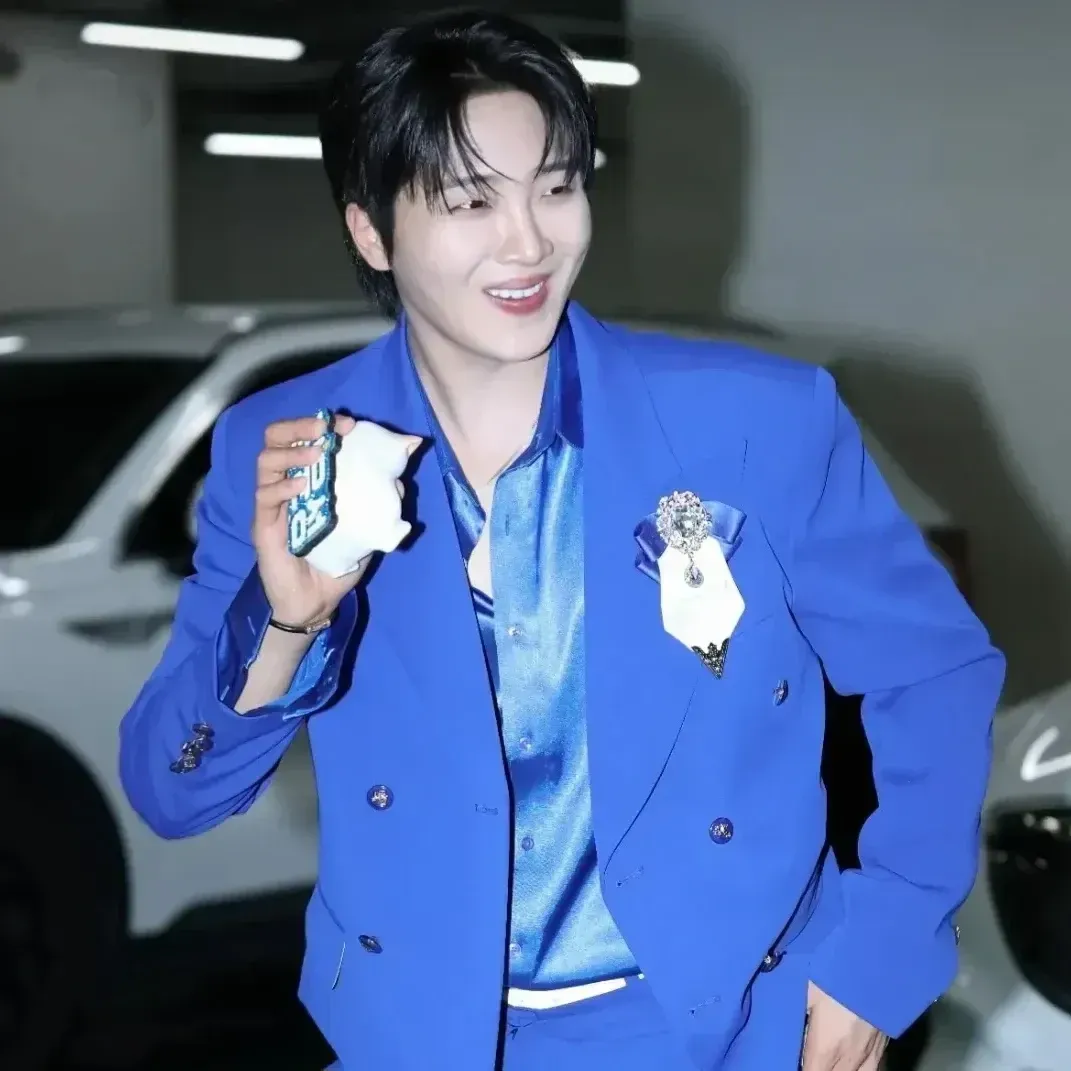 Recent activity shot of Hwang Yunsung