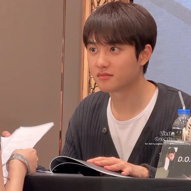 도경수 (디오)의 비하인드 컷