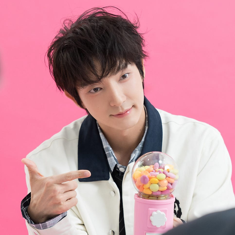 이준기 최근 활동샷