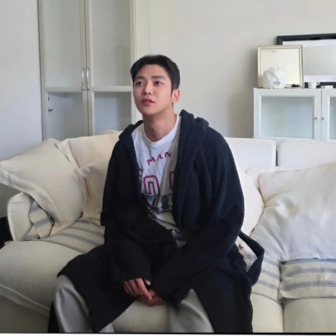 Momen yang diabadikan oleh penggemar Rowoon