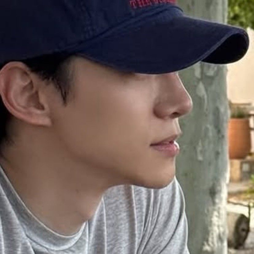 李俊昊的最新照片