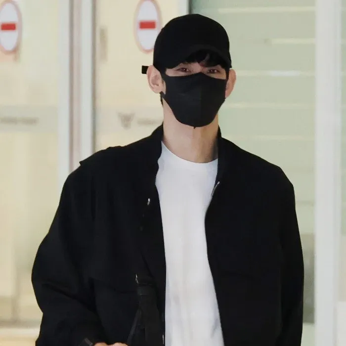 A moment captured by a fan of Kim Soohyun