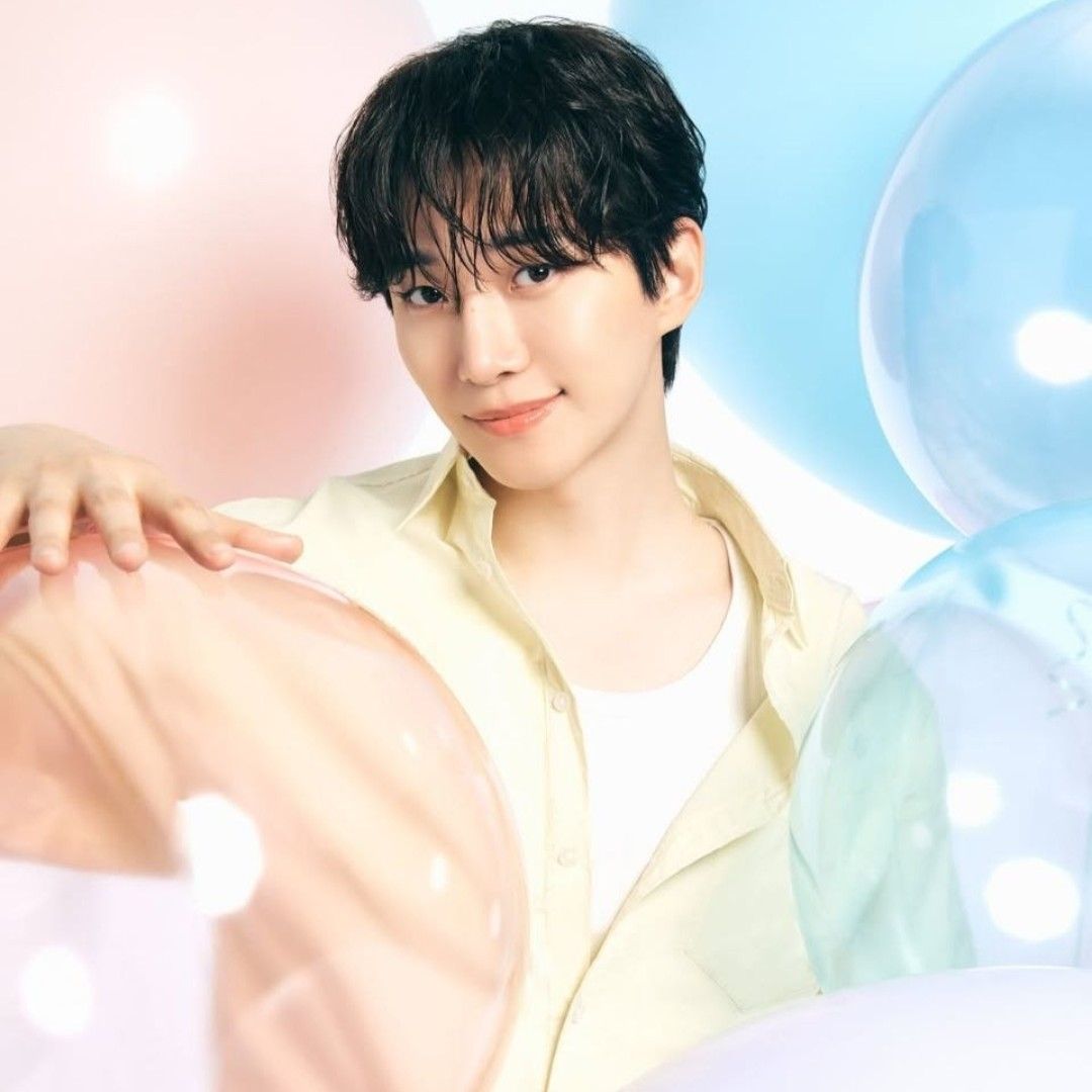 粉丝拍下的李俊昊瞬间