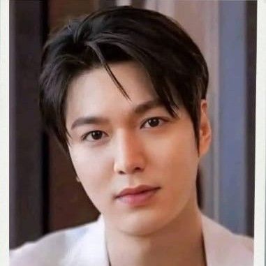 Recent activity shot of Lee Minho