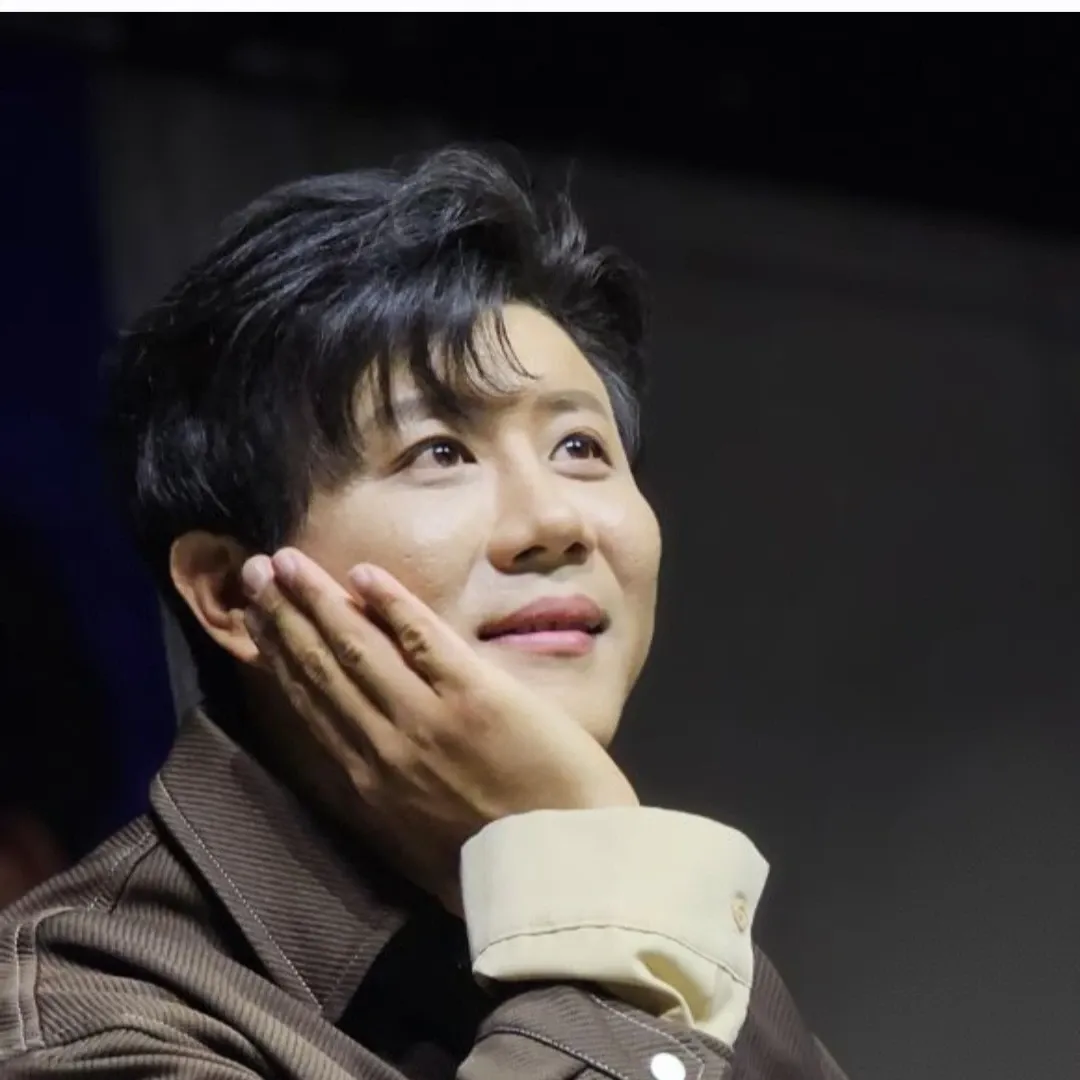 Recent activity shot of Jin Haesung