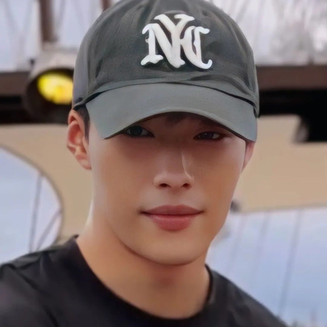 Latest photo of Woo Dohwan