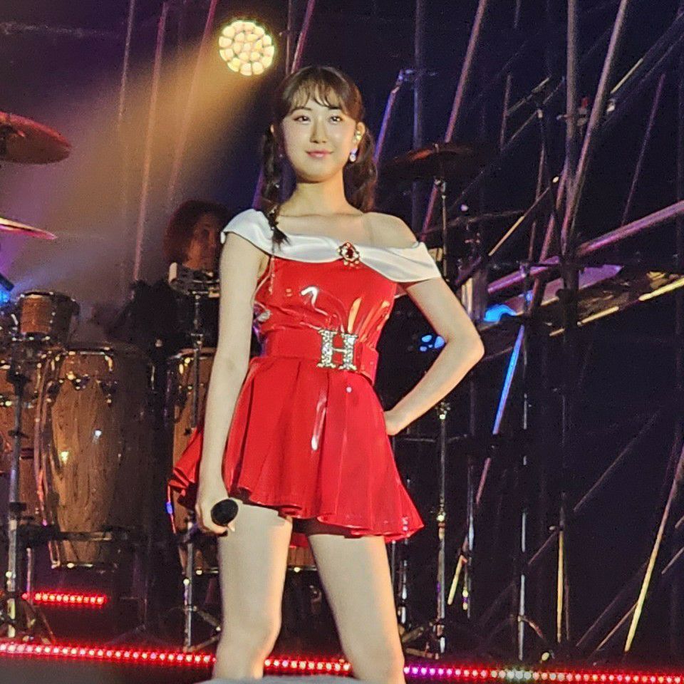 チョン・ユジンのビハインドカット