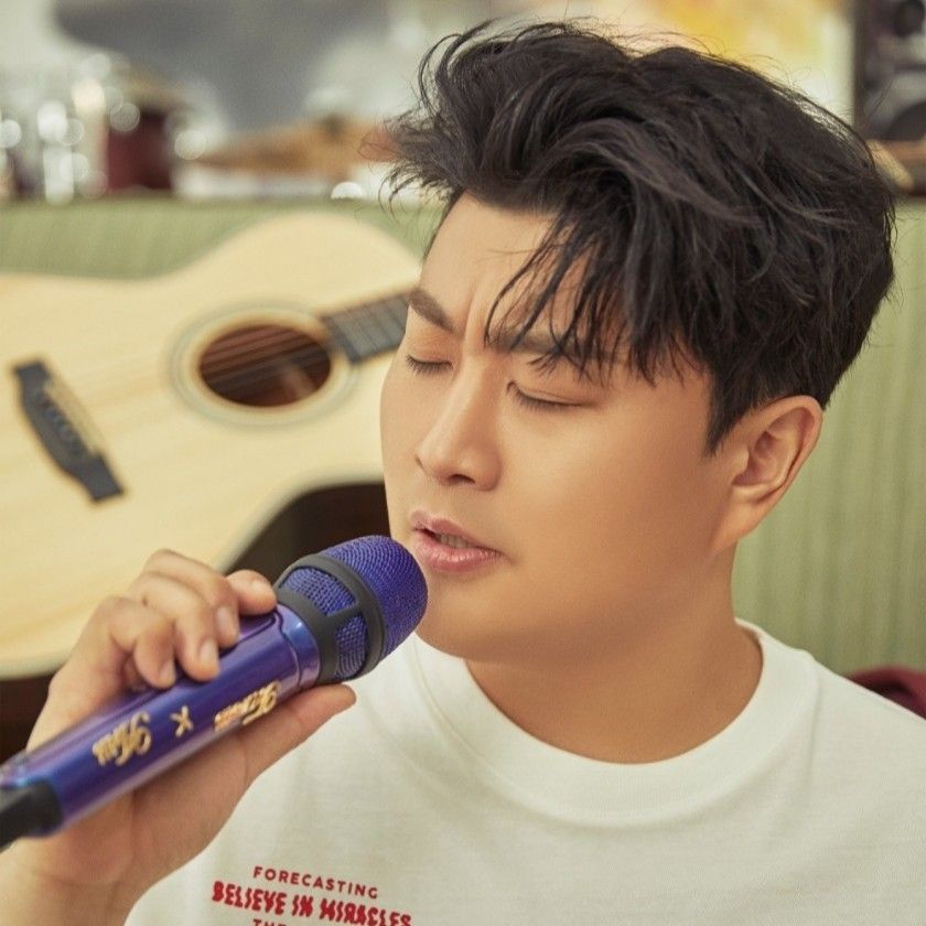 Foto terbaru dari Kim Hojoong