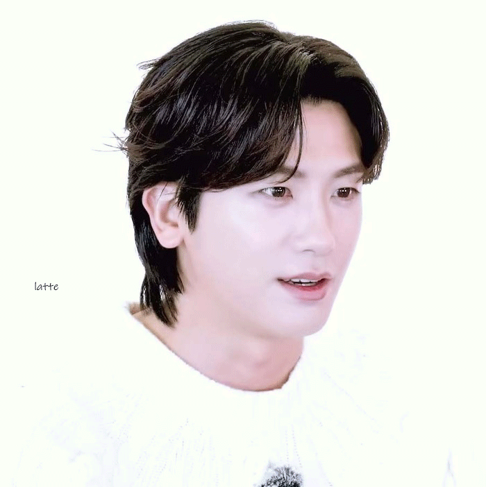 Latest photo of Park Hyungsik