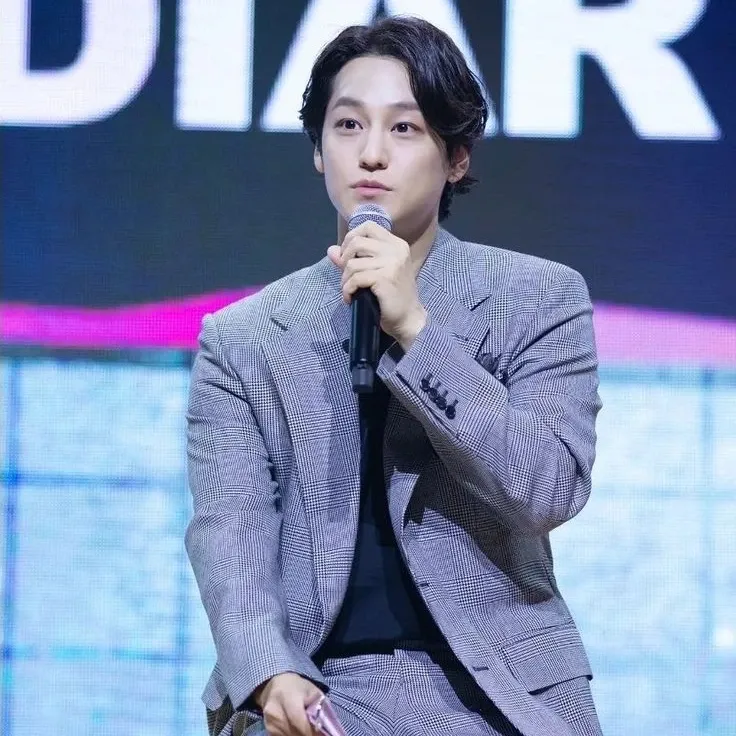 Recent activity shot of Kim Bum