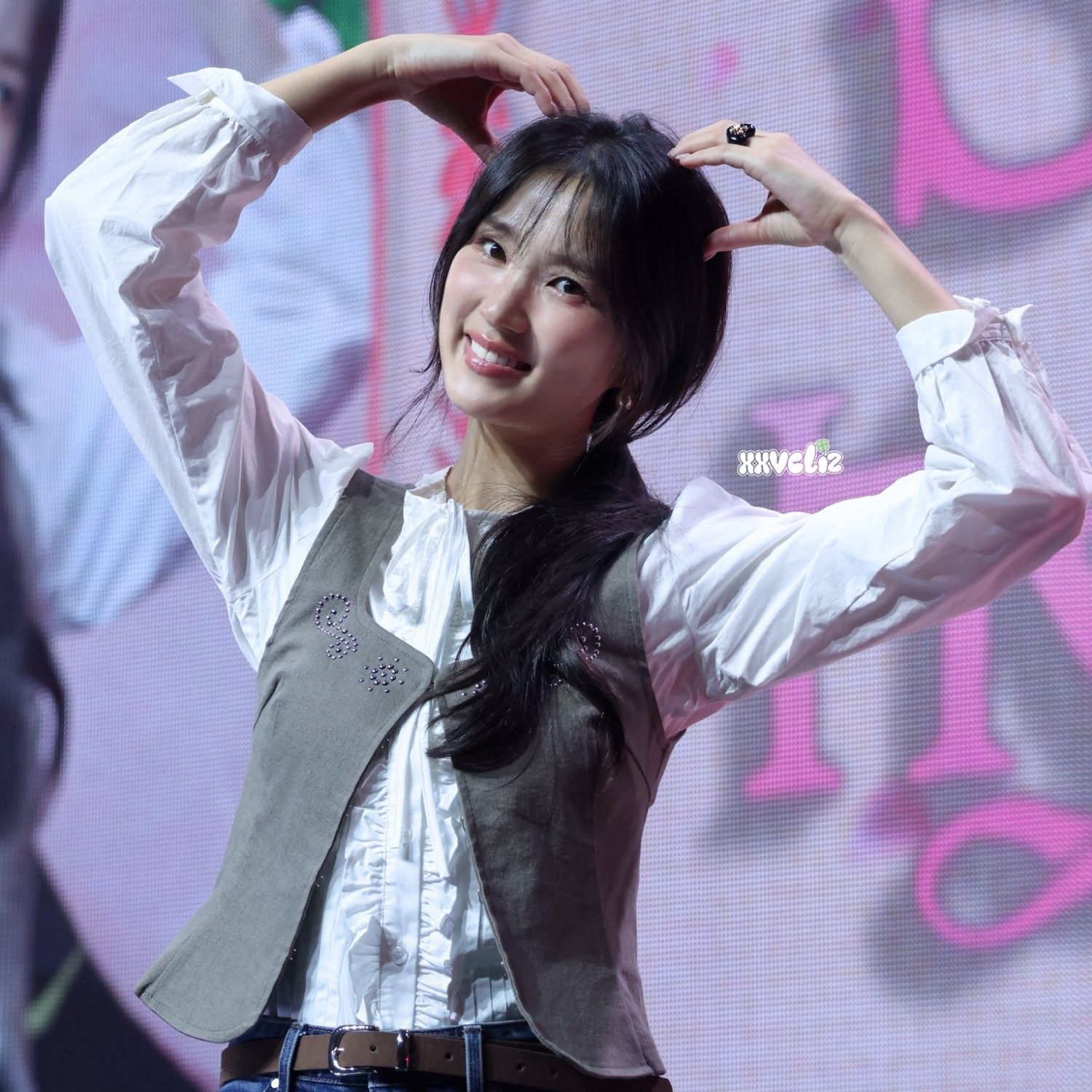 Recent activity shot of Kim Hyeyoon