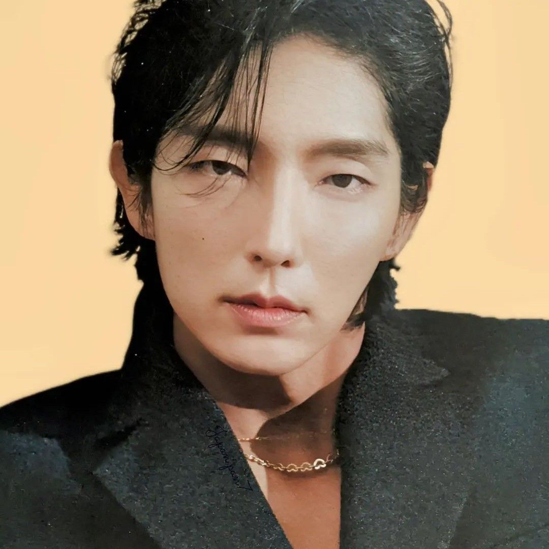 Latest photo of Lee Joongi