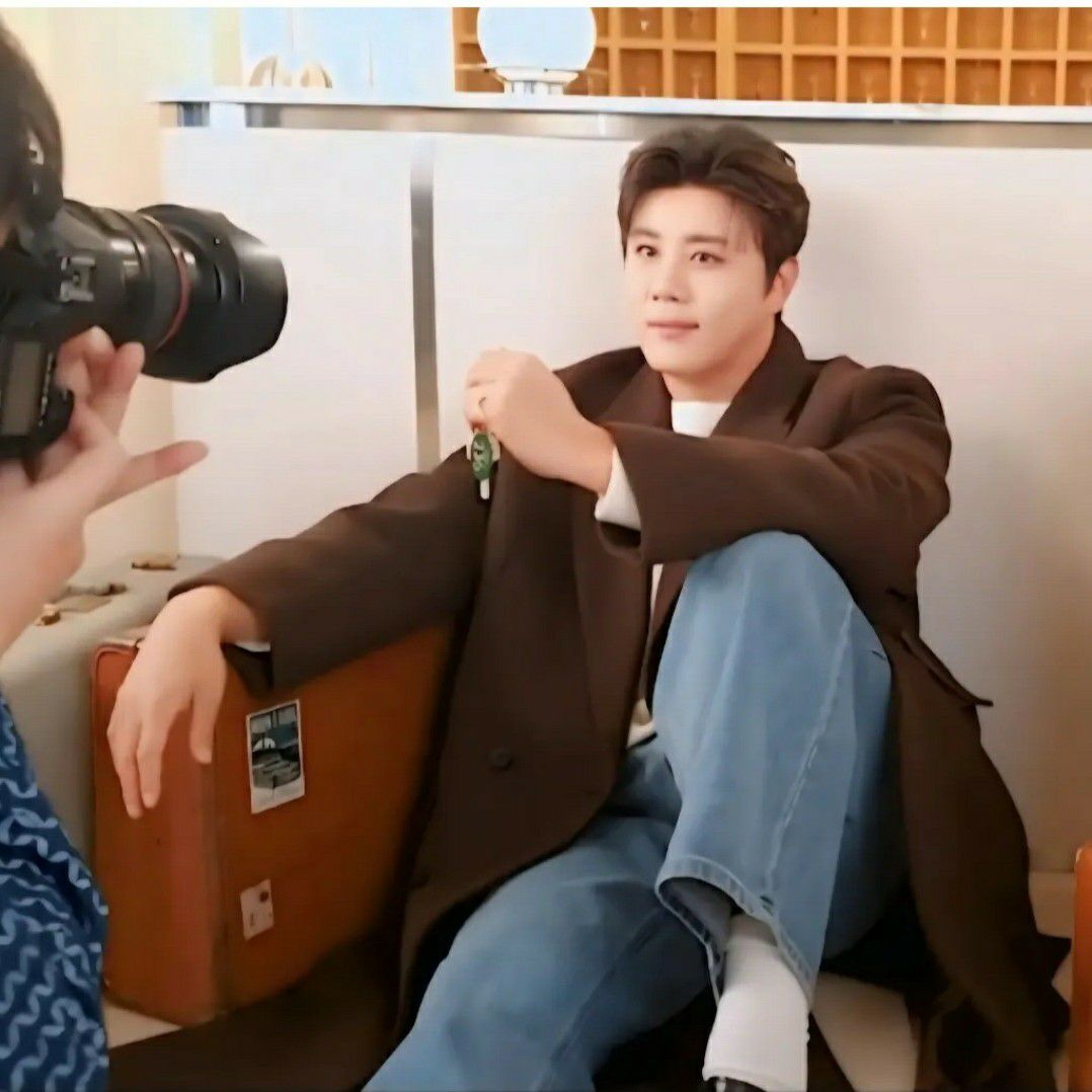 チン・ヘソンの最近の活動ショット