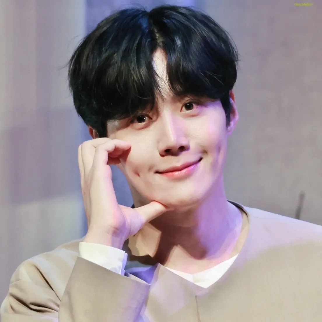 Foto terbaru dari Kim Seonho