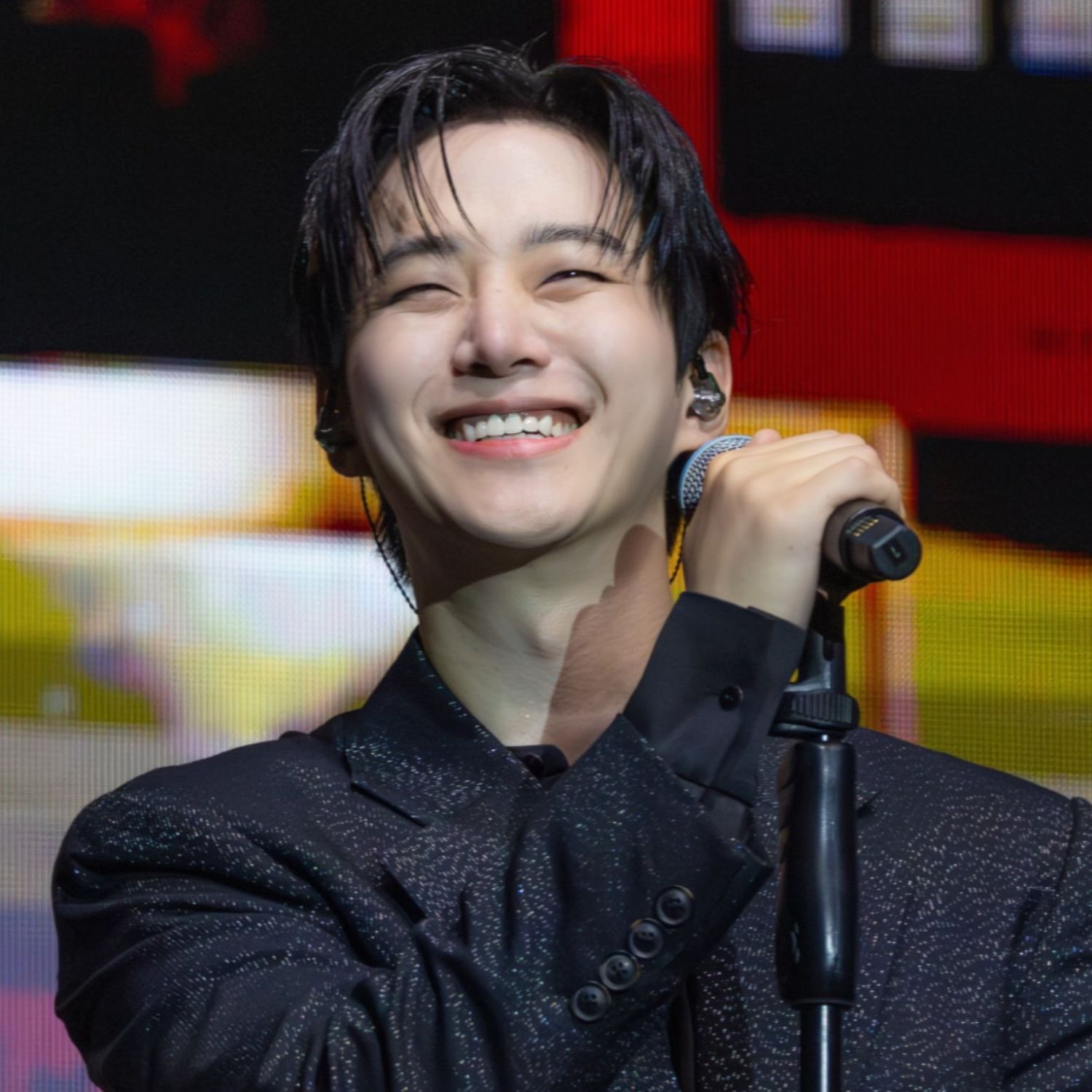 粉絲拍下的李俊昊瞬間