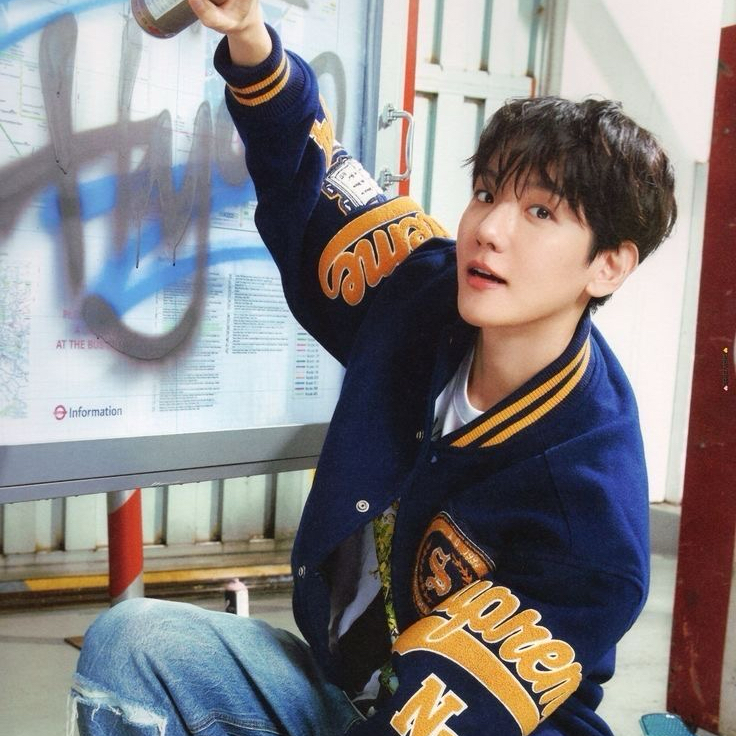 A moment captured by a fan of Baekhyun