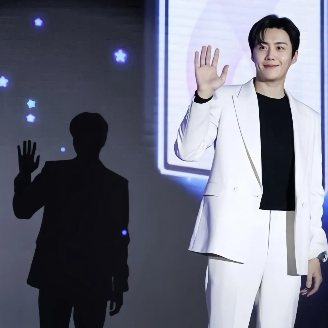 Behind-the-scenes cut of Kim Seonho