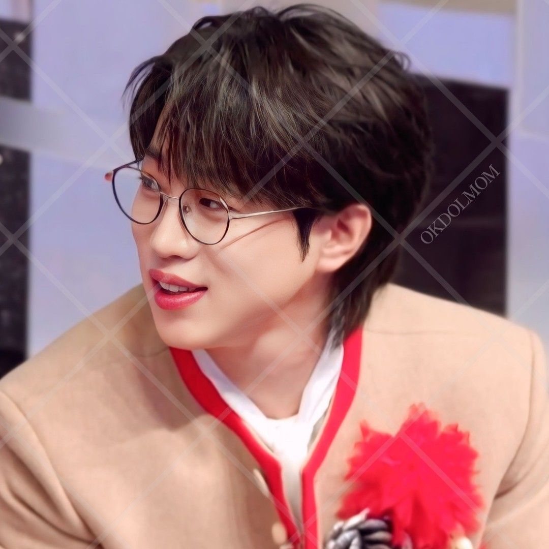 Behind-the-scenes cut of An Sunghoon