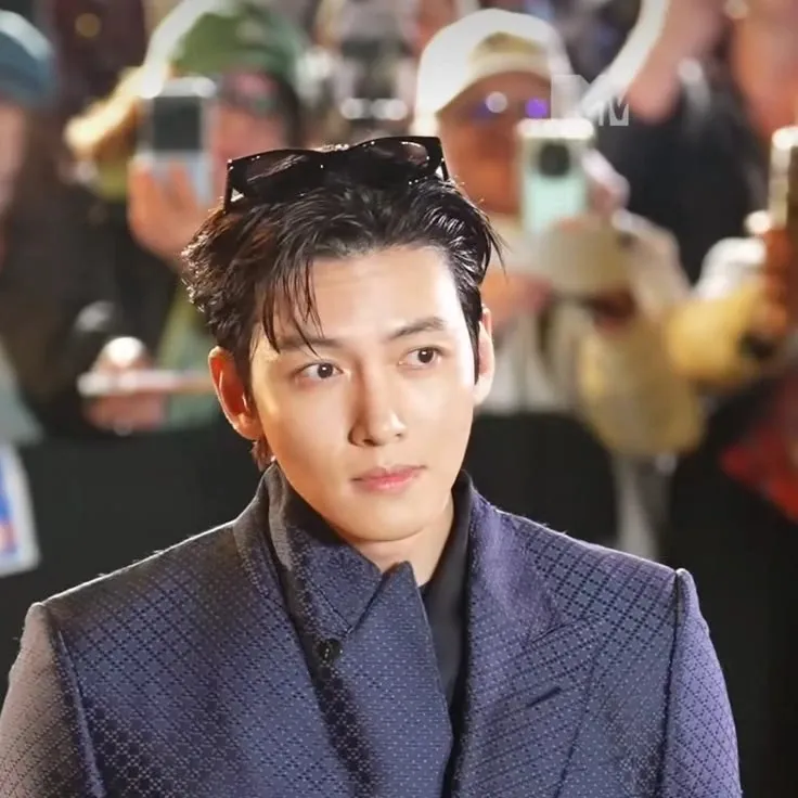 Recent activity shot of Ji Changwook
