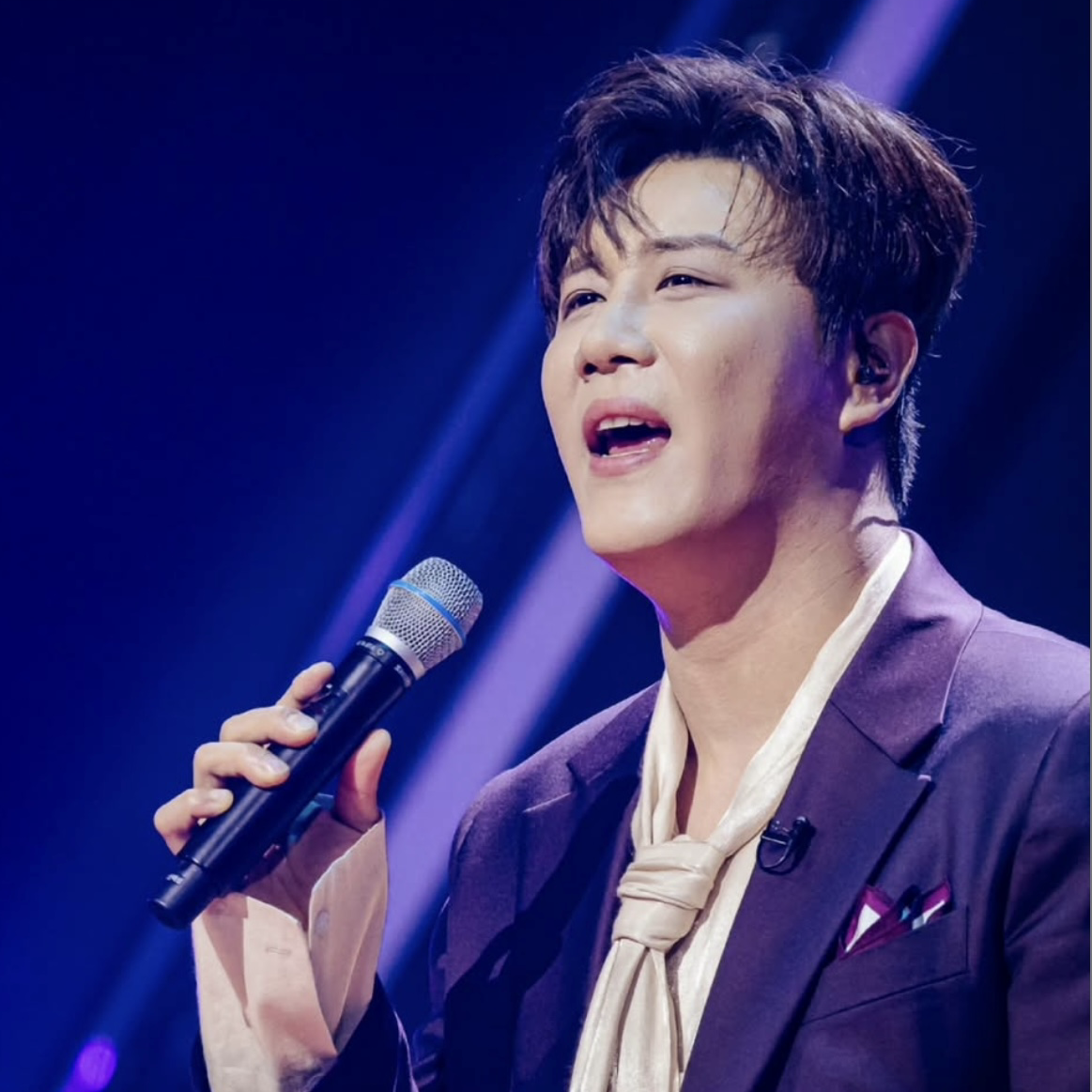 チン・ヘソンのビハインドカット