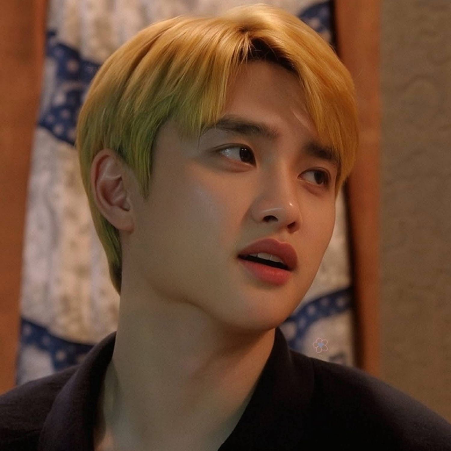 都暻秀 (D.O.)的幕後花絮