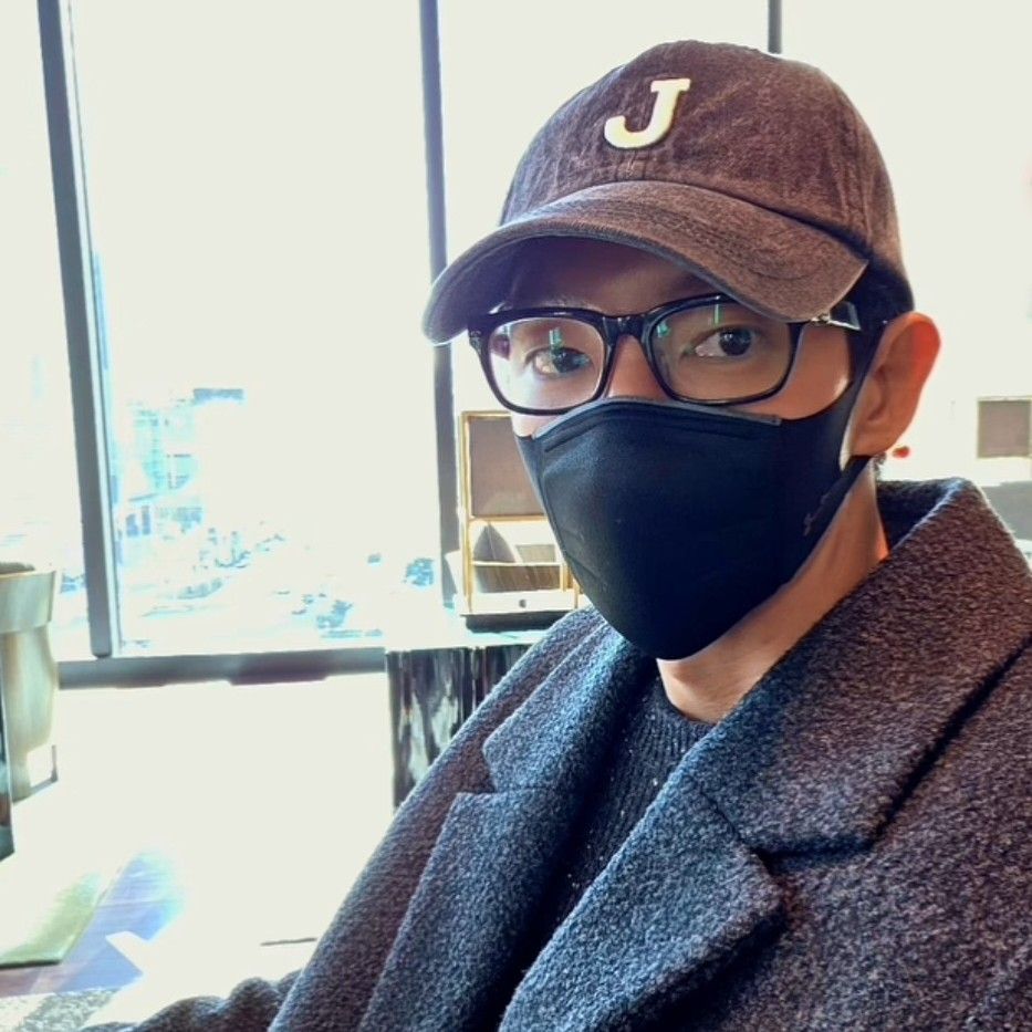 Latest photo of Lee Joongi