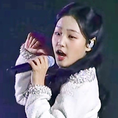 Momen yang diabadikan oleh penggemar Kim Taeyeon