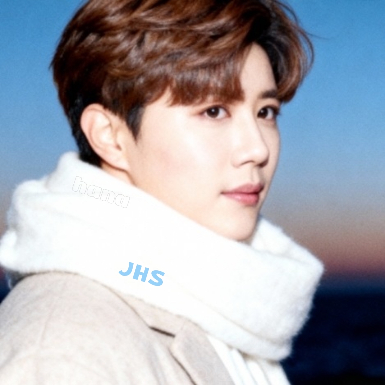 진해성의 비하인드 컷