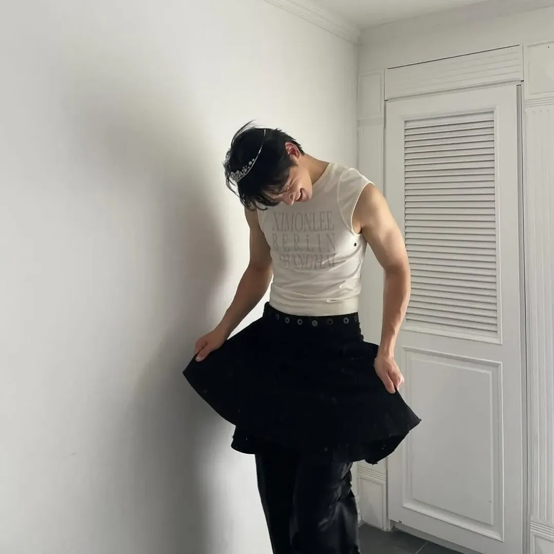 Latest photo of Cha Eunwoo