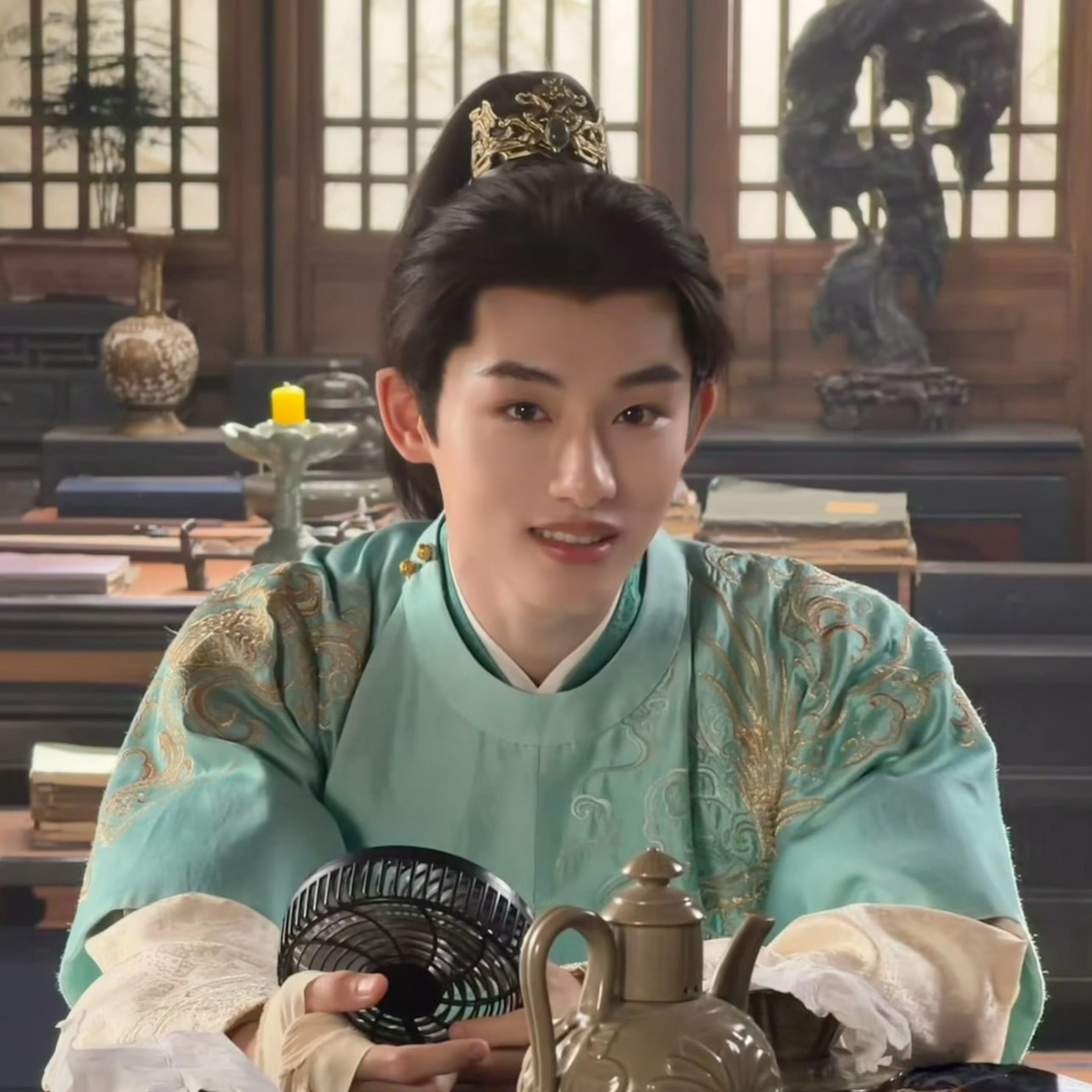 Recent activity shot of Winwin