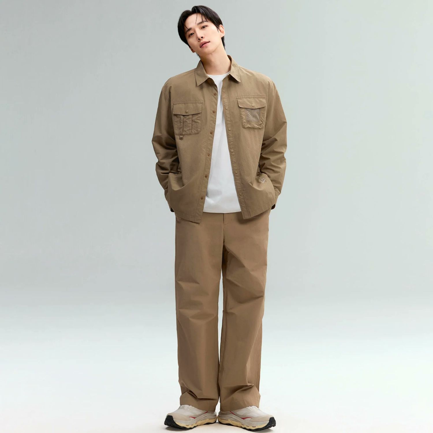 イ・ジュノのビハインドカット