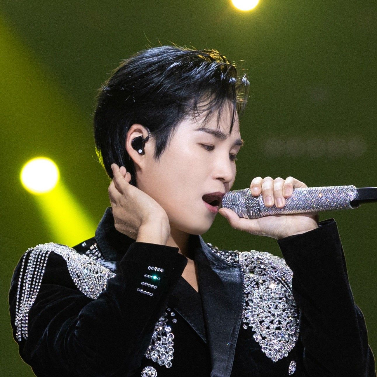 キム・ヒジェのビハインドカット